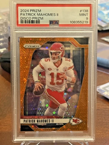 2024 PATRICK MAHOMES II Panini Prizm #138 Orange Disco PSA 9 Mint