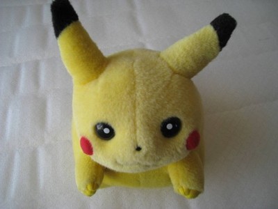 Pokemon Pikachu Plüschtier Sprechend Retro Vintage Batteriebetrieben 25 cm...