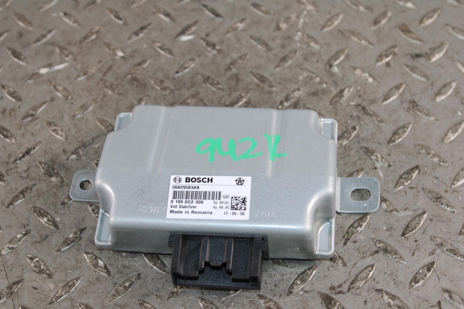 Maserati Ghibli 2014-2022 Voltage regulator