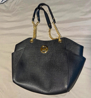 Michael Kors Jet Set Medium Black Tote Zip Gold Hardware Chain Detachable Strap