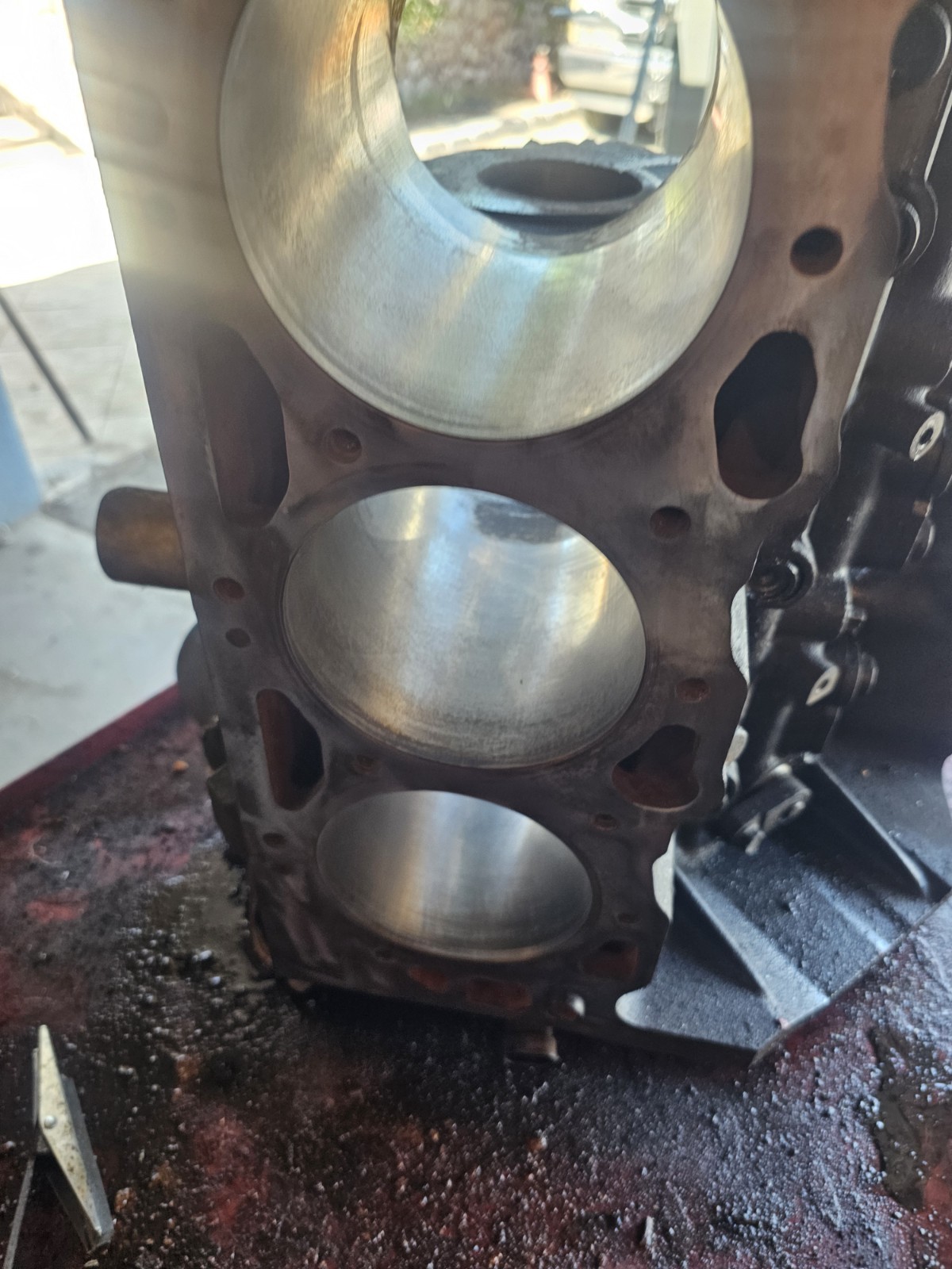 8.1L - 496 GM Big Block Chevy GMC Marine Suburban Engine Block Vortec 2500 3500