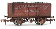 Dapol 4F-080-002 H.C Bull Mineral 8 Plank Wagon Red 103 Weathered OO Gauge T48