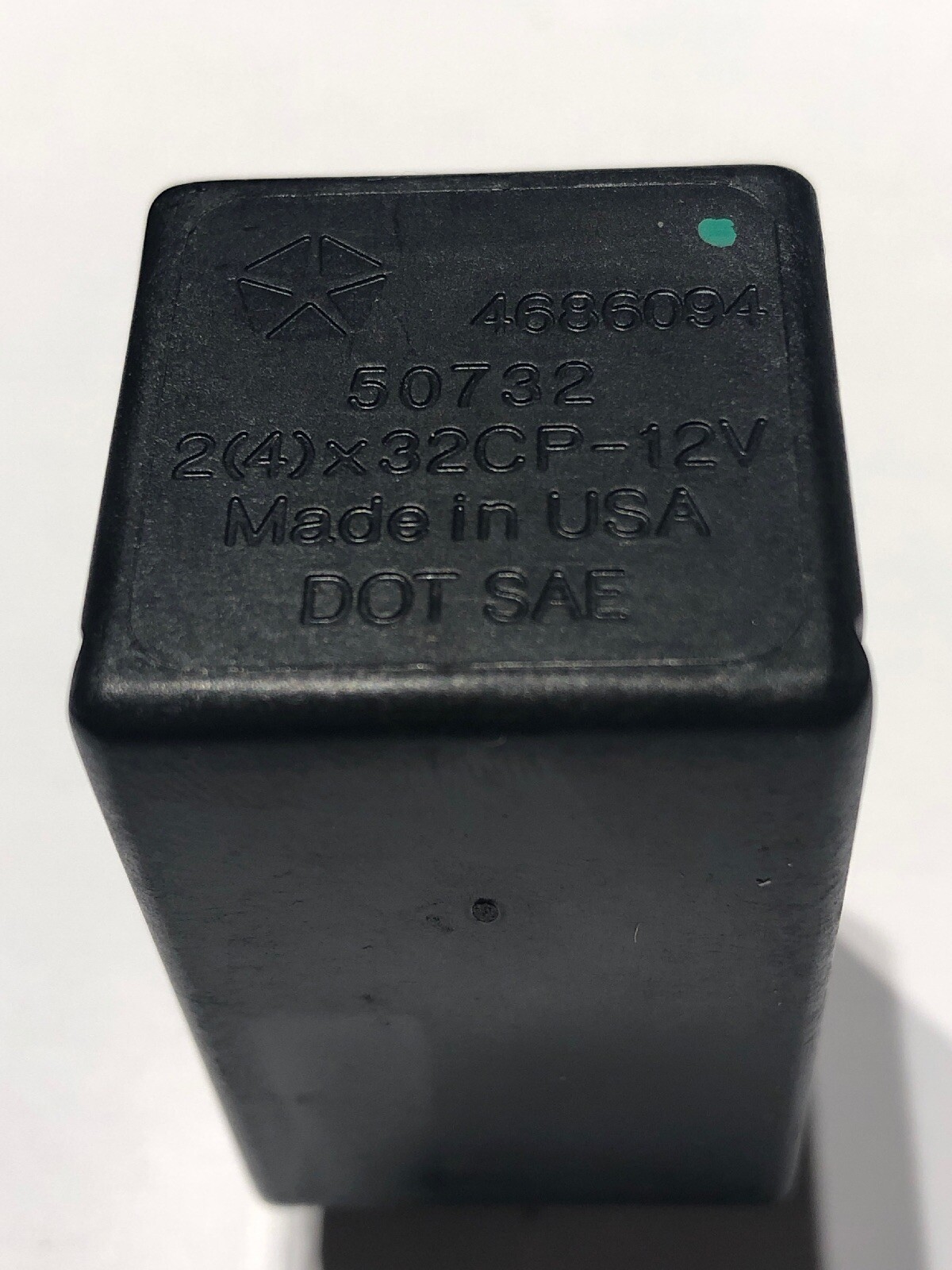 Реле 04727370aa chrysler