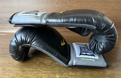 Everlast Pro Style Boxing Training Gloves 14 oz Black Level 1