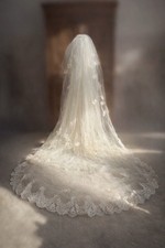 Vtg 1950s 60s Bridal Gown M Satin Lace Wedding Dress 3pc Cathedral Train Veil