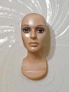 FEMALE MANNEQUIN WIG DISPLAY HEAD. WIG HOLDER. FOAM WIG HEAD