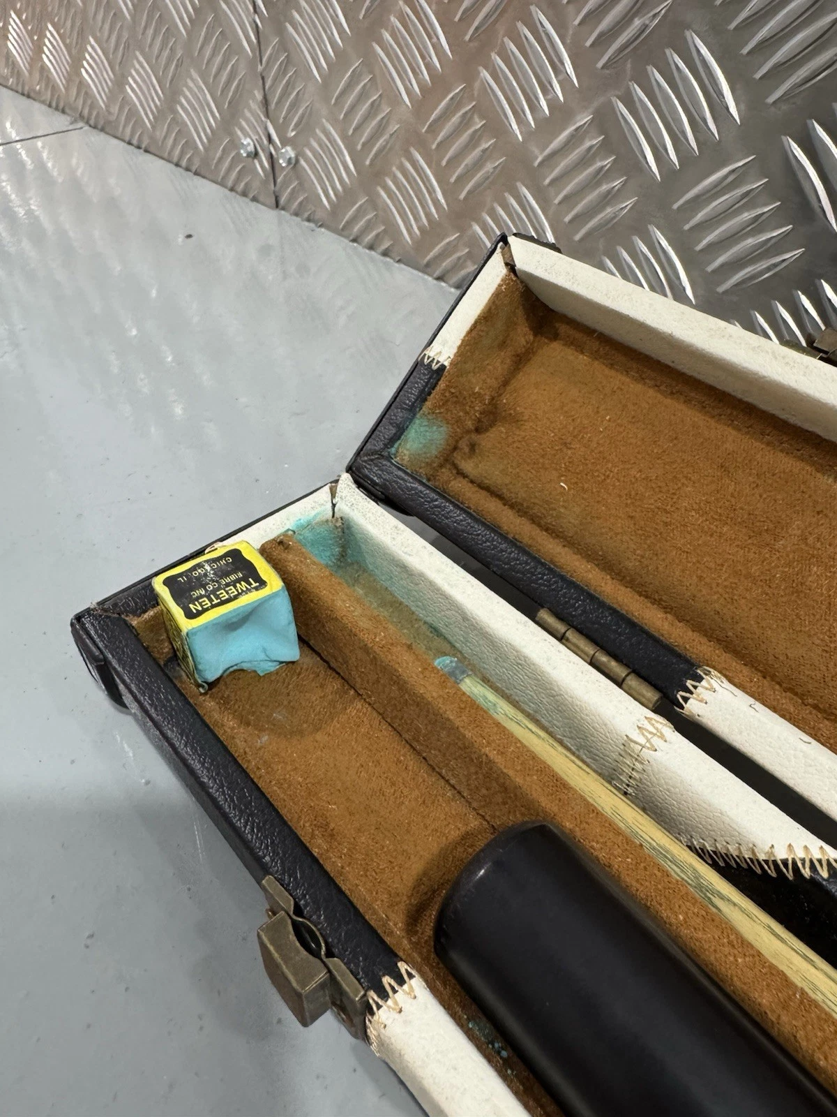 Peradon Pulsar 3/4 Pool Cue In Hard Case 12