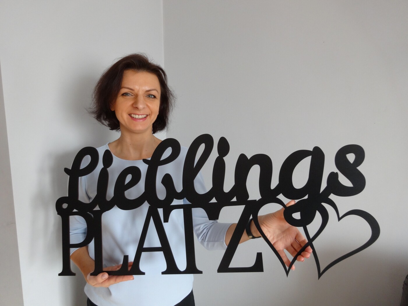 Deko Schriftzug " Lieblingsplatz " V1 Holz Wanddeko viele farben 3 Größen