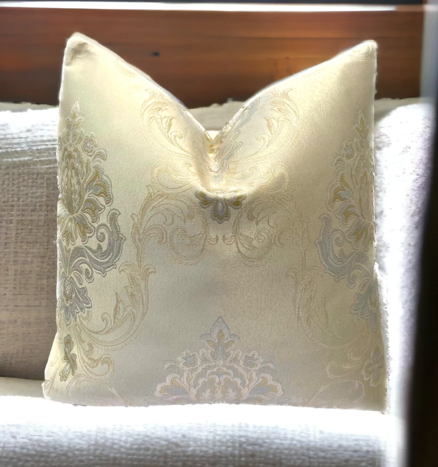 SET OF 4 DECORATIVE CUSHION COVERS Golden Cream Grey Damask Shimmer 18x18" - Image 3 of 4
