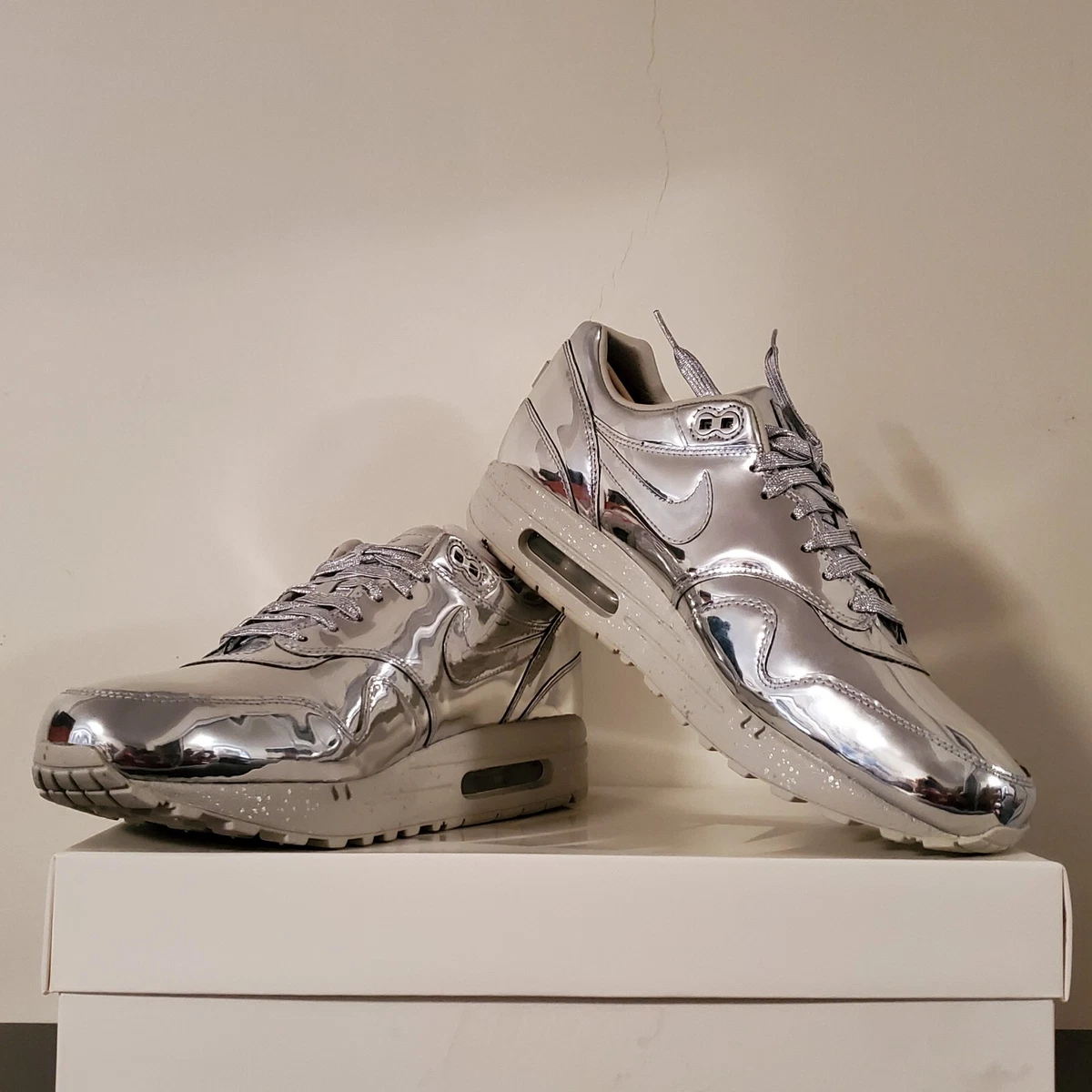 Air max 1 liquid cheap silver