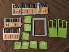 Schleich Farm World Large Stables Play Set 2013 Barn Corral Fences barn doors