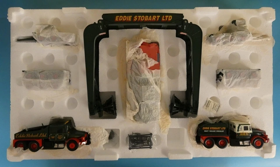 Corgi Heavy Haulage CC12305 Scammell Contractor x 2 & Girder Trailer - Stobart. - Image 3 of 4