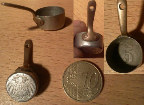 Accessoires et pièces détachées militaires de collection de la première guerre mondiale (1914-18) 1914-1918