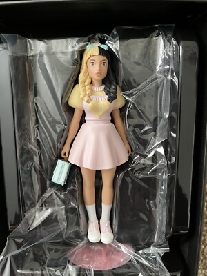 MELANIE MARTINEZ TRILOGY TOUR VIP EXCLUSIVE FIGURE K