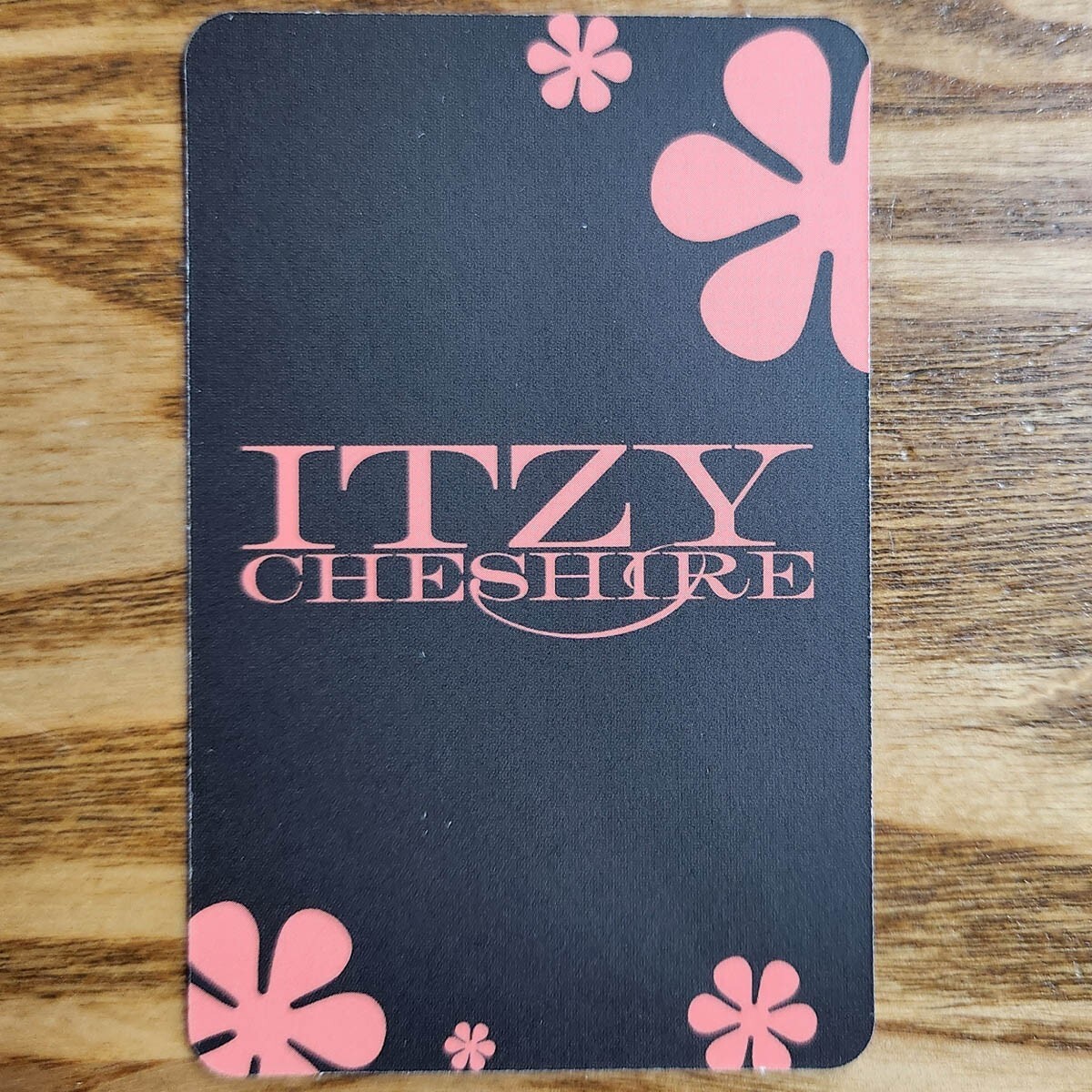 Yeji Official Photocard Itzy Cheshire Special Edition Genuine Kpop