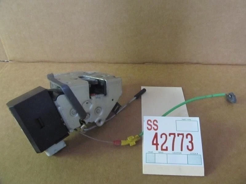 Оригинальная защелка дверного замка 528i 1997 2000 BMW правосторонний задний привод со стороны пассажира - Изображение 4 из 4