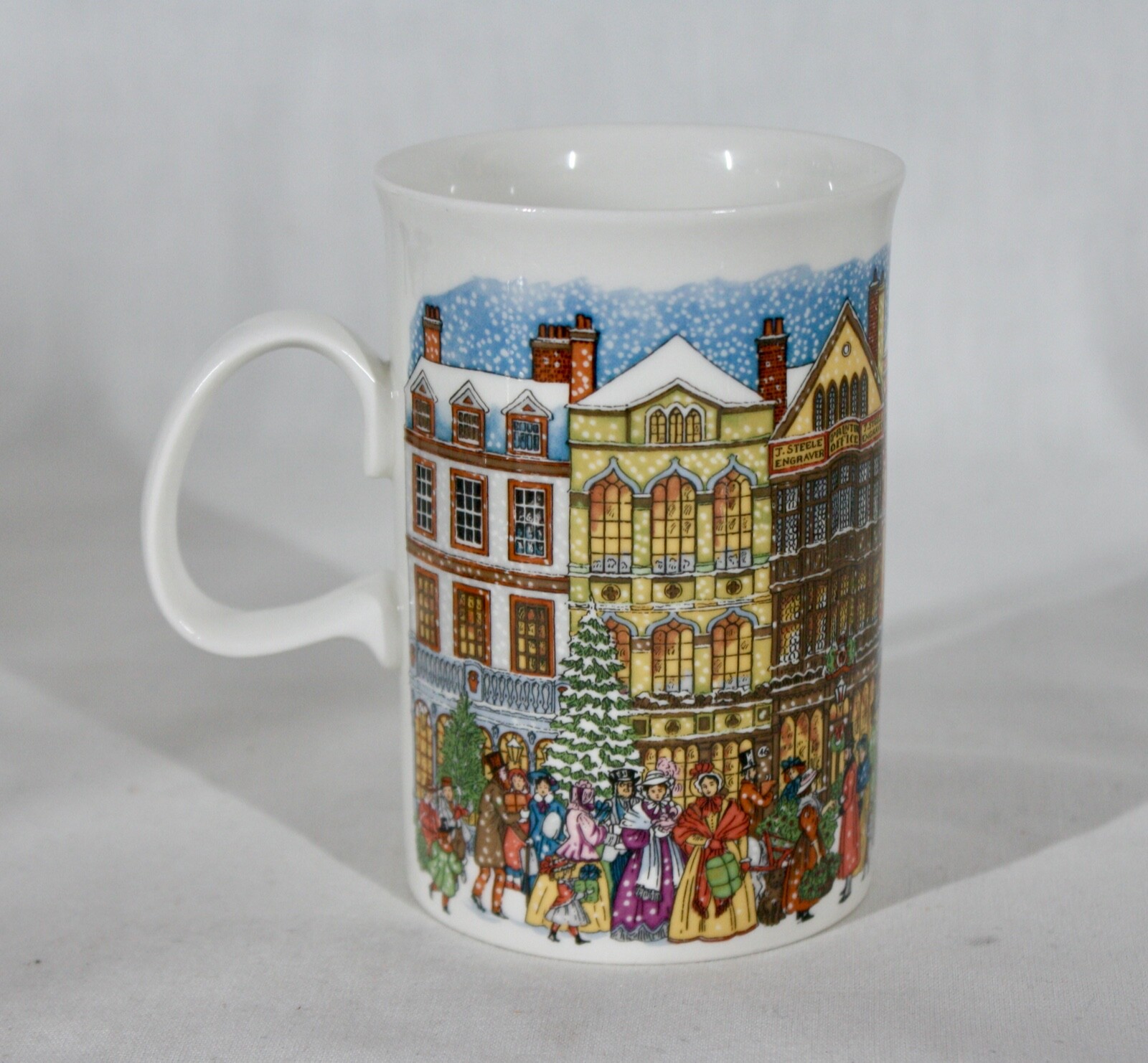 DUNOON CERAMICS ENGLAND CHRISTMAS CAROLERS SCOTLAND BONE CHINA TEA