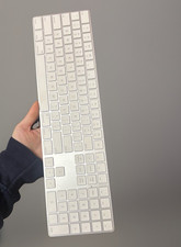 Apple Magic Keyboard w/ Numeric Keypad White/...