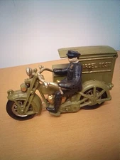 Hubley Replica 1928 Harley Davidson Parcel Post Motorcycle & Rider/Door stop