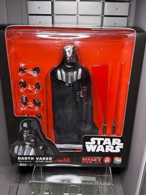 Mafex No.211 Darth Vader Rogue One Ver.1.5 PRE-OWNED AUTHENTIC US SELLER