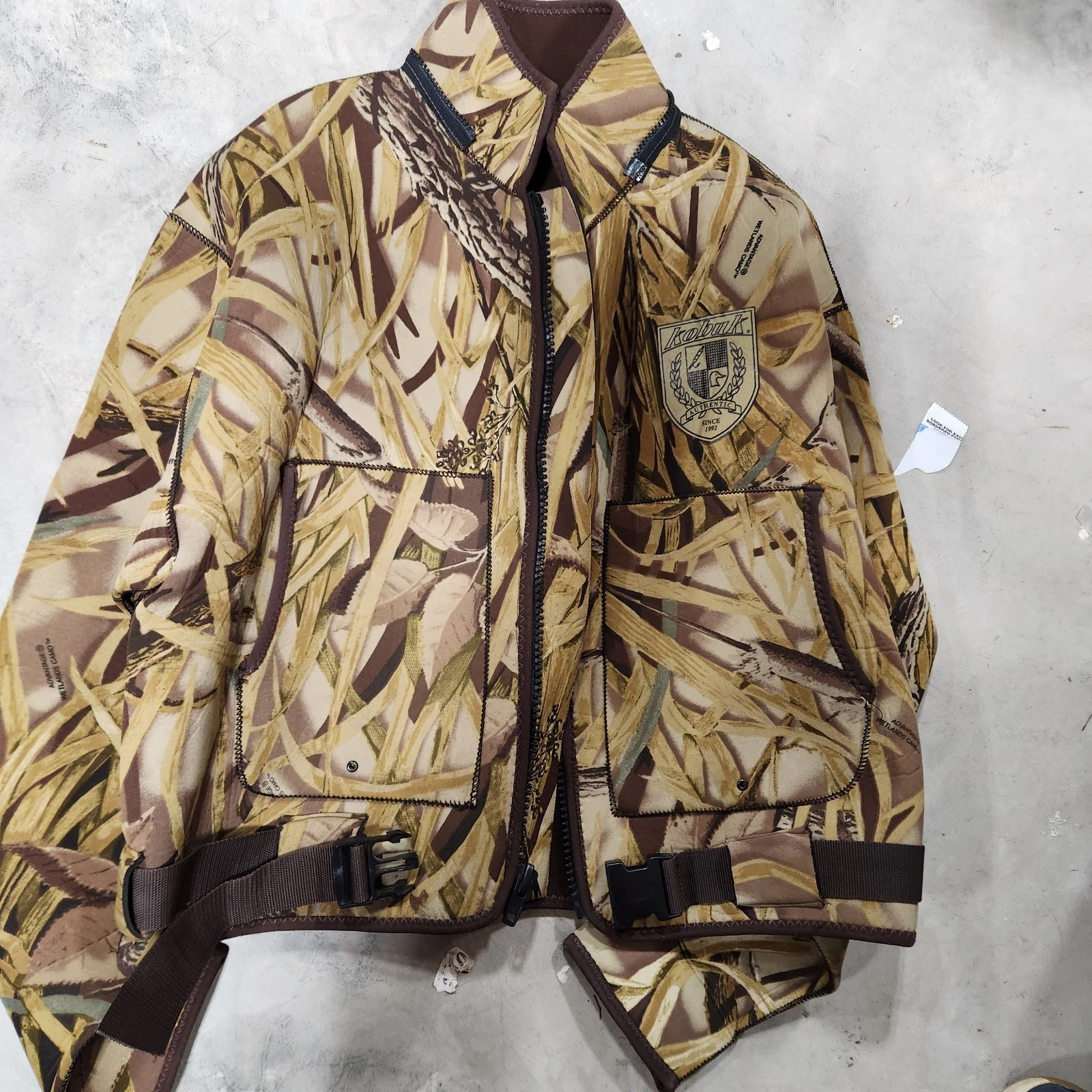 Men's 3mm USA Neoprene Hunting Fishing Wading Jacket Mossy Oak Bottomland XL
Opens in a new window o