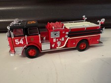 Corgi Seagrave K J Chicago Fire Engine 54 1:5...