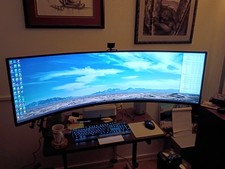 Samsung Odyssey G9 95T 49" QLED Curved Gaming Monitor, White USED