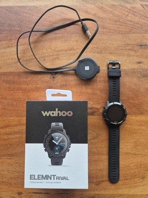 Wahoo Elemnt Rival Uhr Triathlon Sportuhr