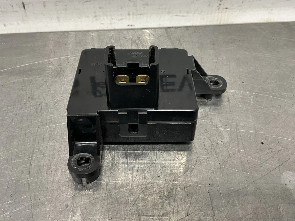 1990-1995 Toyota 4Runner Pickup Truck Factory OEM Center Dash Clock - Image 4 of 4