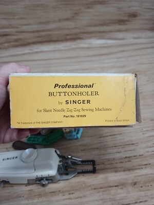 Singer Professional Buttonholer Slant Needle Zig-Zag Sewing