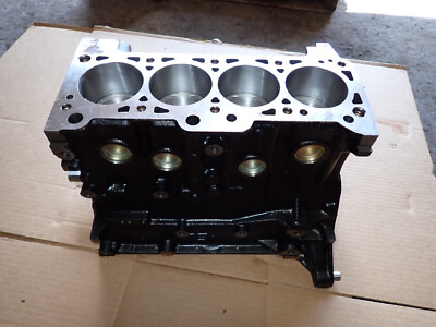 Mitsubishi 4g15 Short Blocks New 9 Available !!