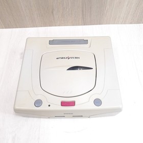 Sega Saturn Japanese white Console with 2 Virtua Gun controllers &5 games tested