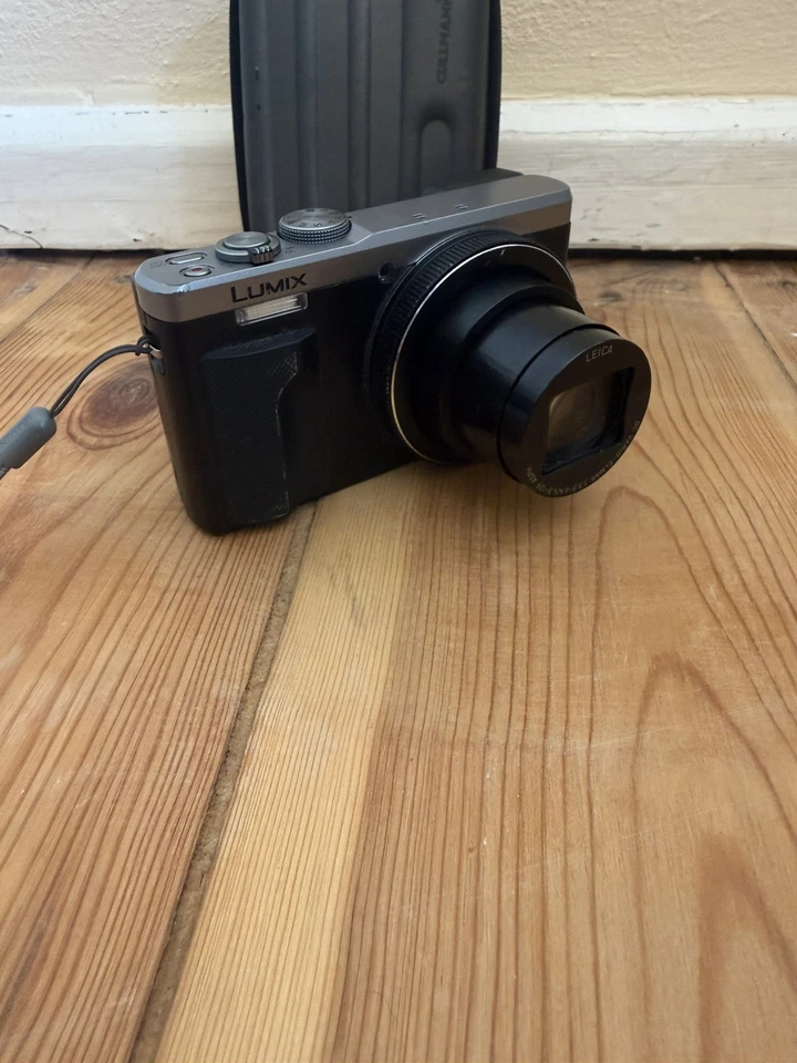 Panasonic Lumix DMC-TZ81 schwarz Silber Digitalkamera | voll funktionsfähig, Foto 2 von 5
