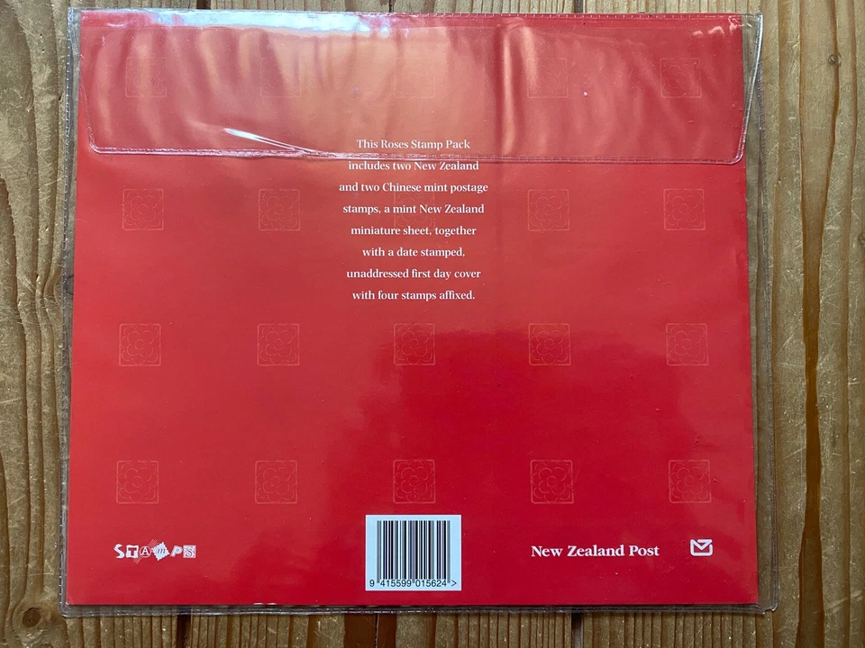 NEW ZEALAND POST STAMP PACK - ROSES 1997 JOINT ISSUE WITH CHINA - MS, FDC & Set - Image 3 of 4