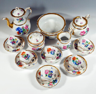 Meissen Coffee Tea Set 6 People Baskets Sprinkled Flowers Gold c.1850