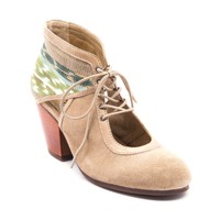 Latigo Soleil Beige Womens Shoes Size 8 M Boots Msrp $130 on sale Latigo Soleil Beige Womens Shoes Size 8 M Boots Msrp $130 on sale