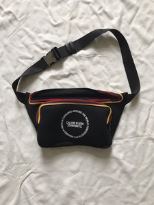 simons fanny pack