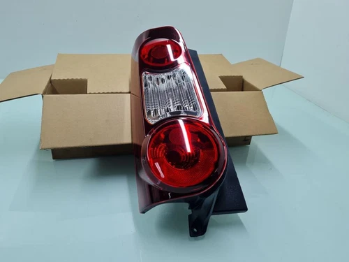 Enjoliveur Inf Feu Arriere Gauche pour CITROEN BERLINGO COMBI * 2012 159550 - Imagen 3 de 3