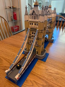 LEGO Creator Expert: Tower Bridge 10214 | Complete | Retired | No Box or Manual