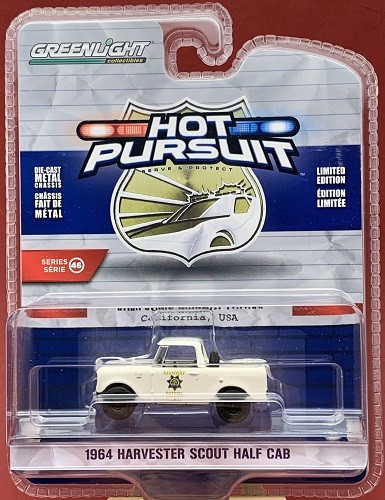 Harvester Scout Half Cab California Highway Patrol Greenlight 1:64 Neu Limitiert-image