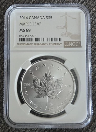 2014 Canada $5 Maple Leaf 1 oz Silver Round Coin ~ NGC Graded MS69  Elizabeth II