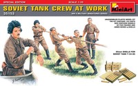 Miniart 35153 - 1:35 Soviet Tank Crew At Work Special Edition