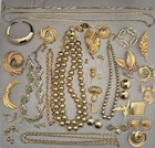 VTG GOLD TONE JEWELRY LOT NECKLACE BROOCH BRACELET EARRING COSTUME SIGNED