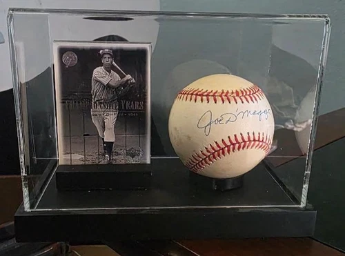 JOE DiMAGGIO autographed official AL Baseball W Custom Display & Card NO COA