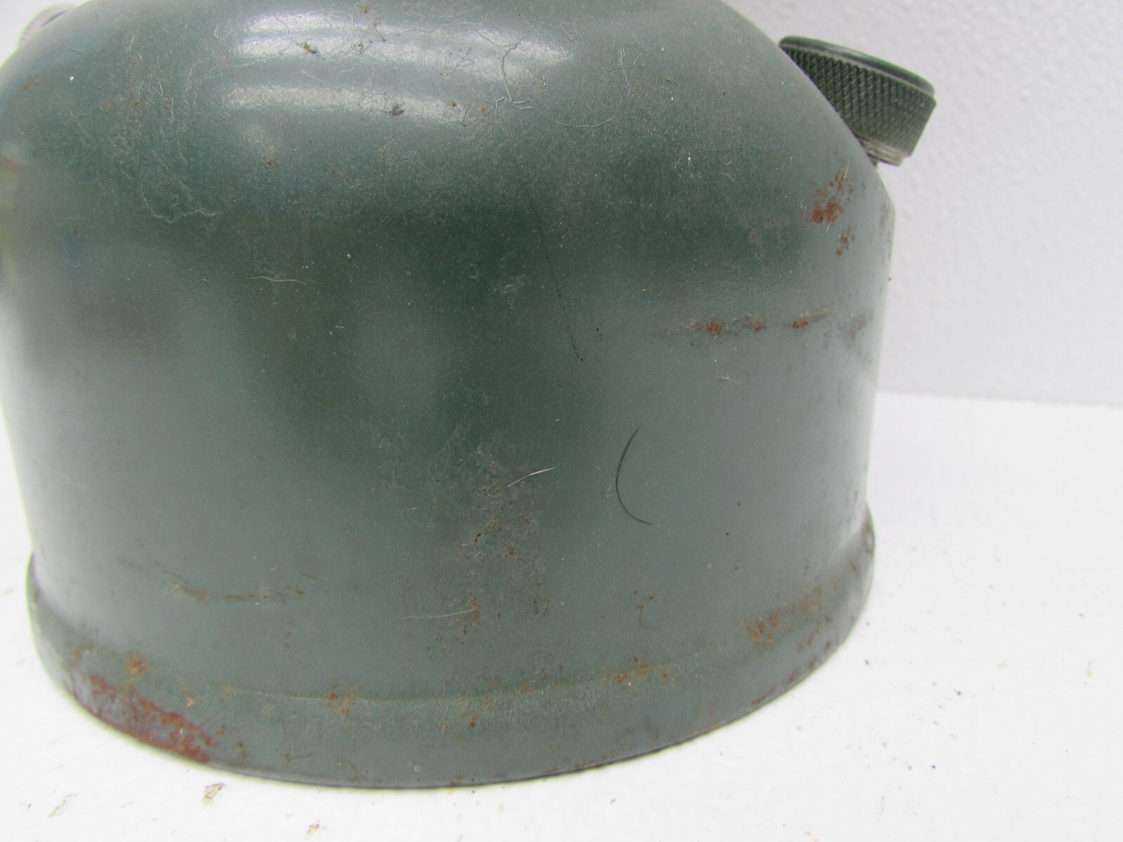 Vintage 1972 Double Mantle 220F Coleman Lantern Green Camping Made in USA