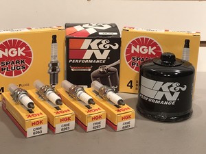 Suzuki Gsx R 600 Tune Up Kit 4 Ngk Spark Plugs Kn Oil Filter Gsx R600 Gsxr 97 07 Ebay