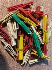 Vintage Plastic Colored Clothes Pins 35 Lot Free Shipping