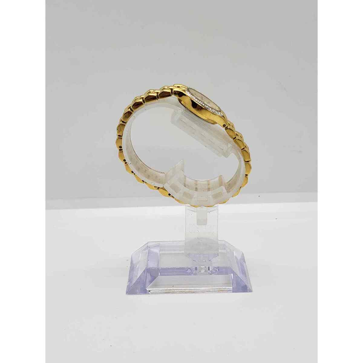 Elgin women's watch. EG136 097 VC11. White face with jeweled Elgin women's watch. EG136 097 VC11. White face with jeweled