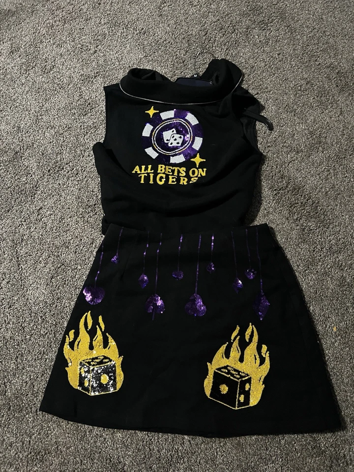 Fofa Nova Saia Orlean Tigers Com Camisa Sem Mangas Combinando - Imagem 2 de 4