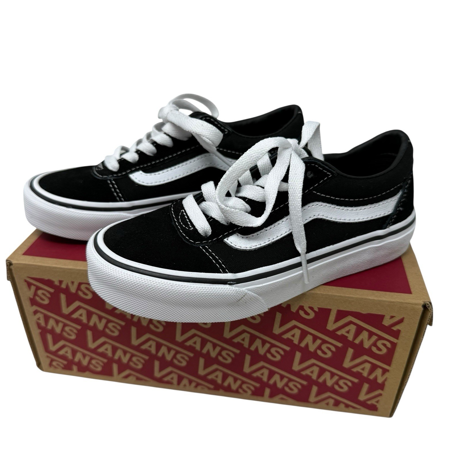 Vans Ward Youth Shoes Size 1 Black White Suede Canvas Low To